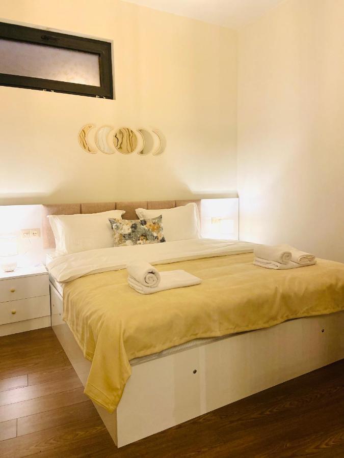 Luxury Apartment In Old Tbilisi With Terrace Экстерьер фото