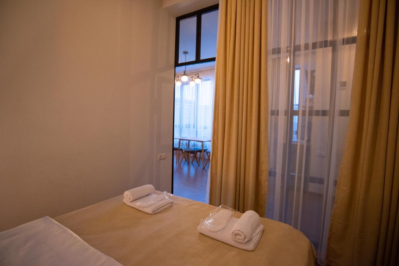 Luxury Apartment In Old Tbilisi With Terrace Экстерьер фото