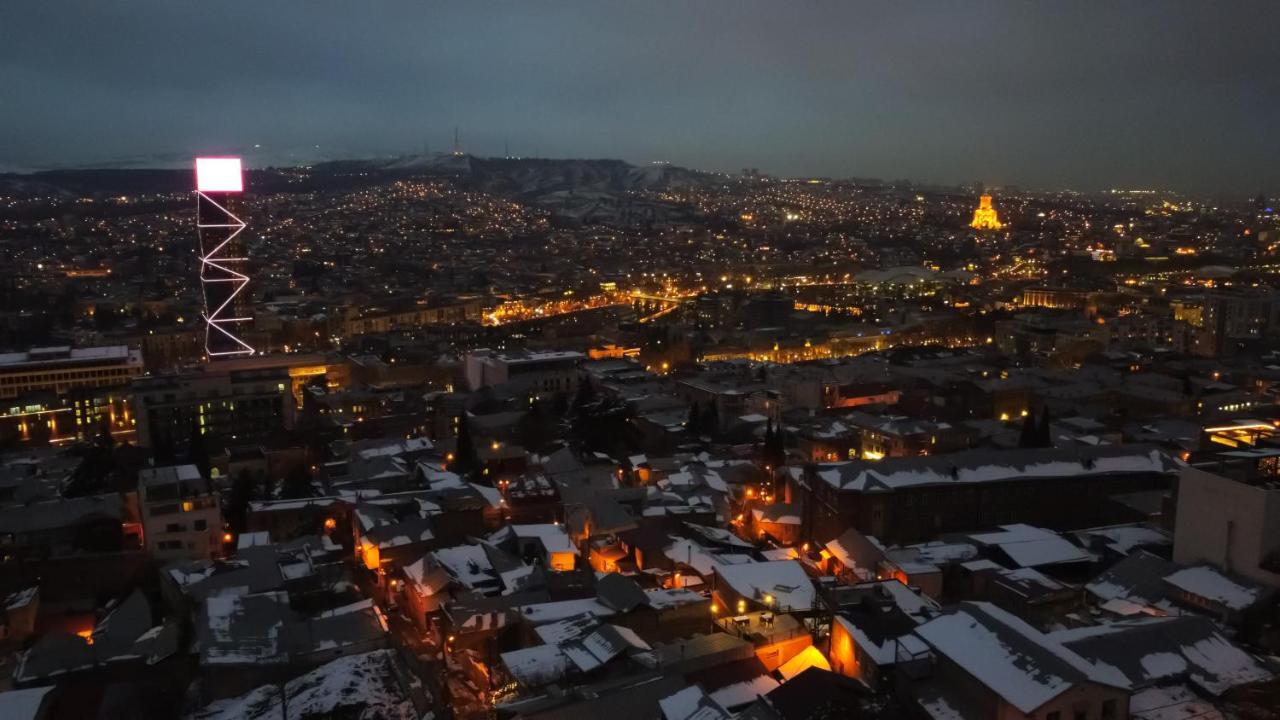 Luxury Apartment In Old Tbilisi With Terrace Экстерьер фото