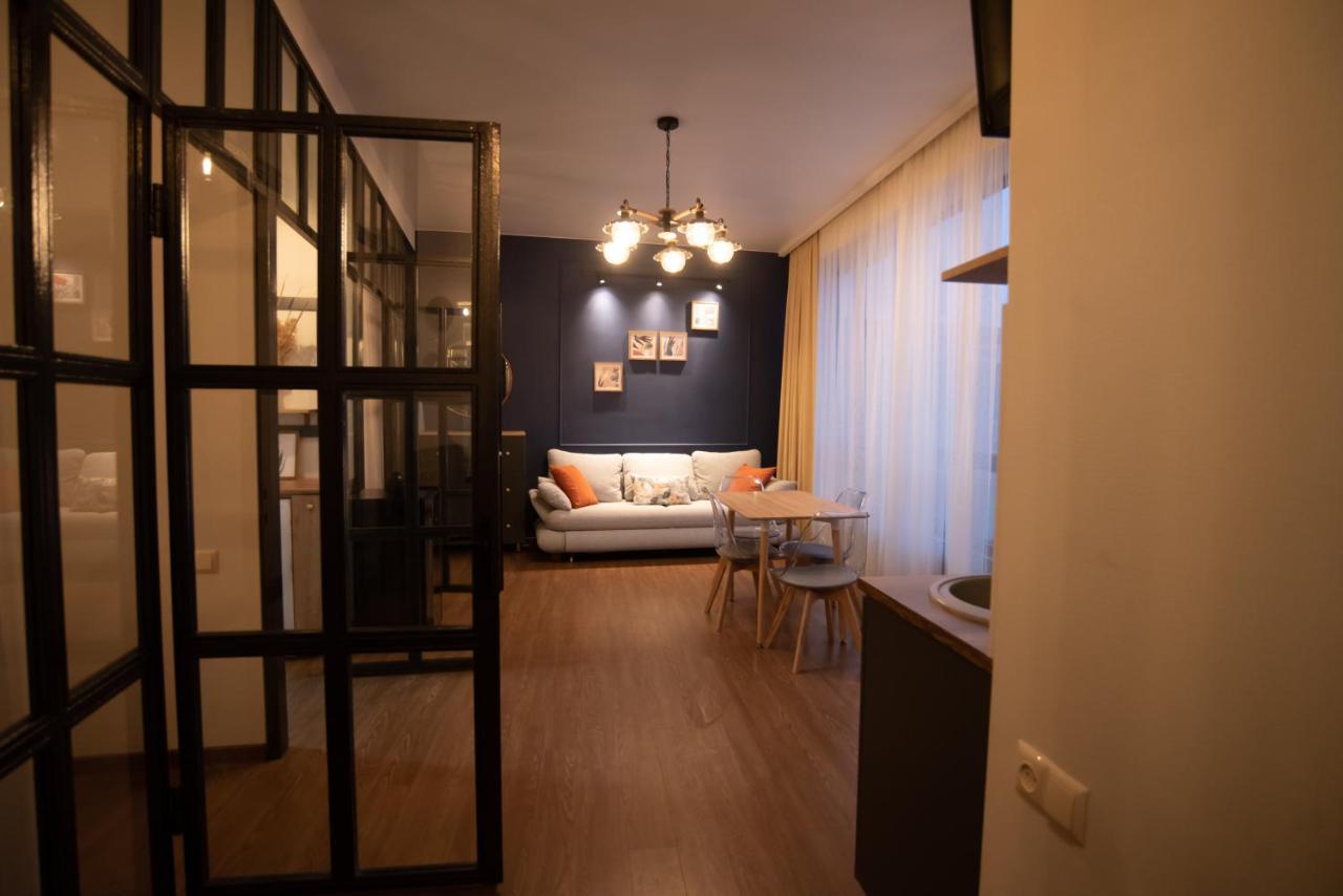 Luxury Apartment In Old Tbilisi With Terrace Экстерьер фото