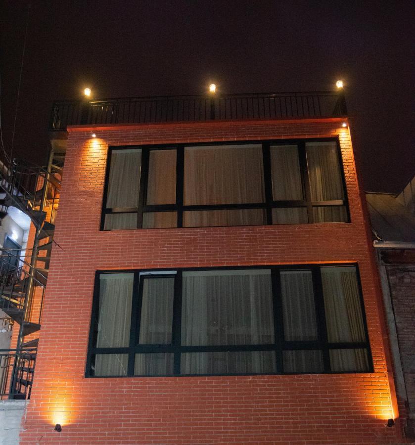 Luxury Apartment In Old Tbilisi With Terrace Экстерьер фото