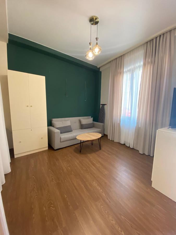Luxury Apartment In Old Tbilisi With Terrace Экстерьер фото