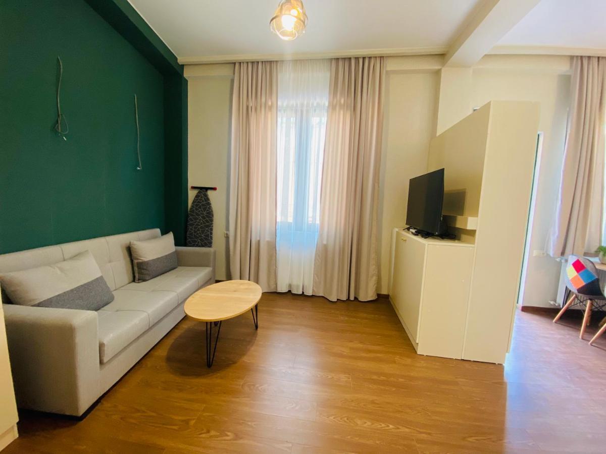 Luxury Apartment In Old Tbilisi With Terrace Экстерьер фото